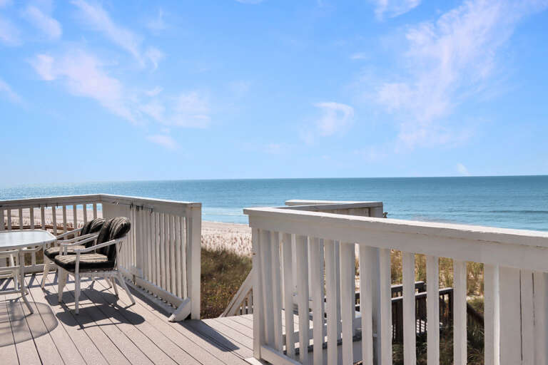Beach Front Deck 