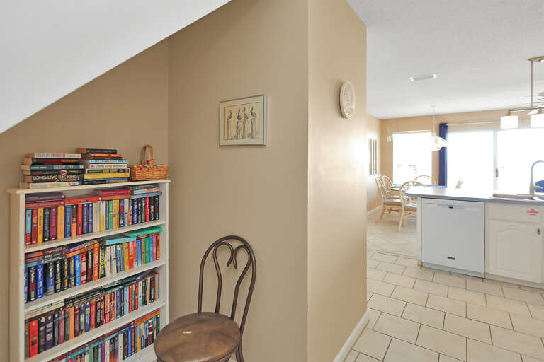 Book Nook Book Nook