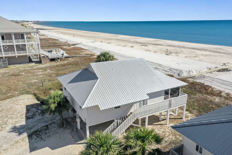 Roads End Stunning 2 Bedroom Home in Indian Pass, FL Sleeps 6