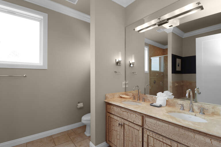 Bedroom 4 - Master Bath