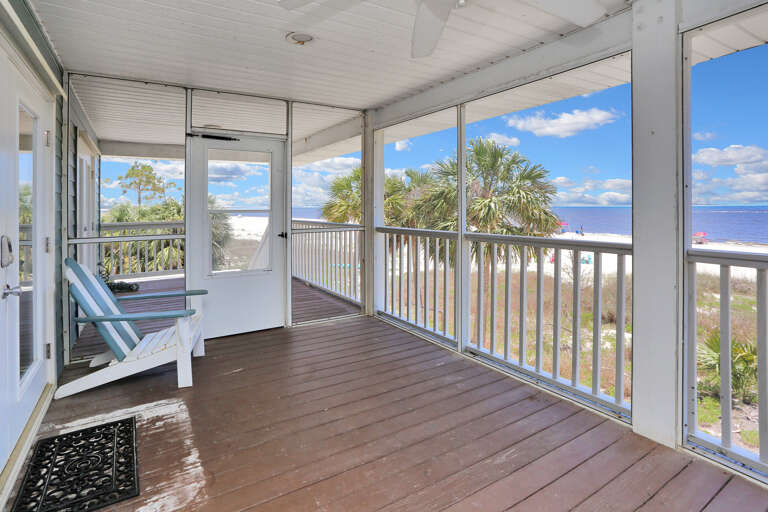 Gulf Front Screened Deck