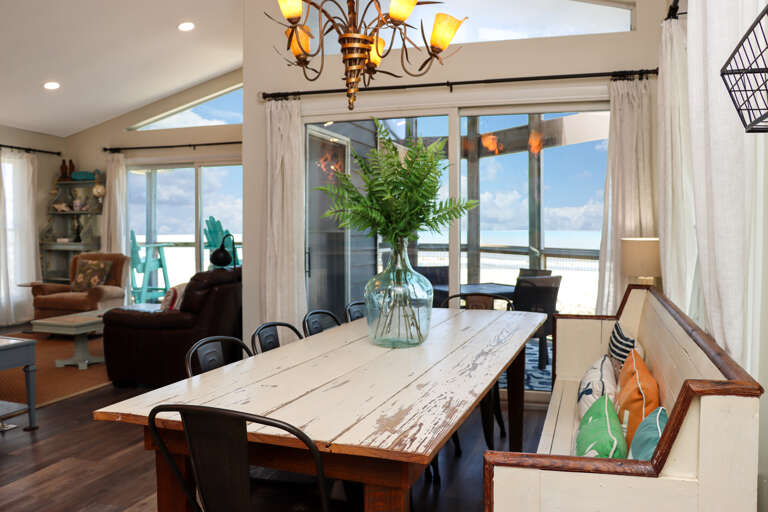 Dining with a Beautiful Beach View