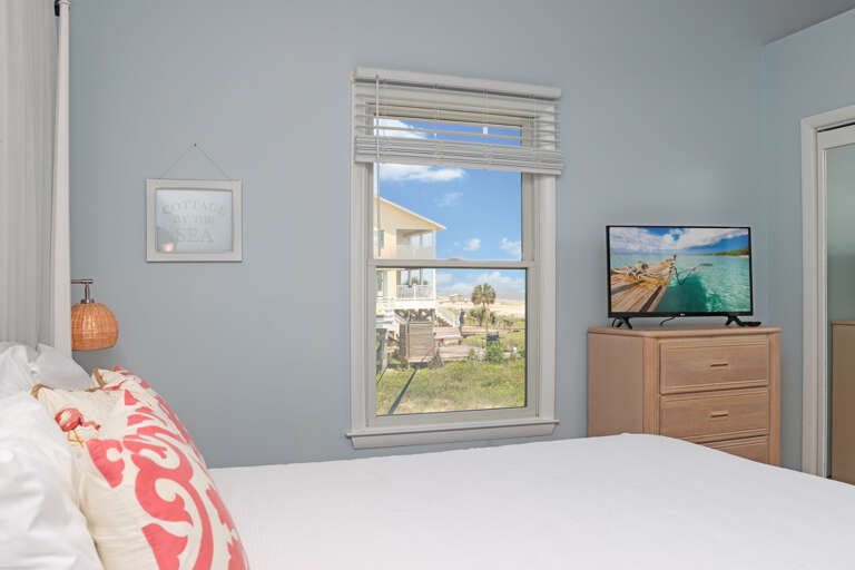 Bedroom 2 - Beach View
