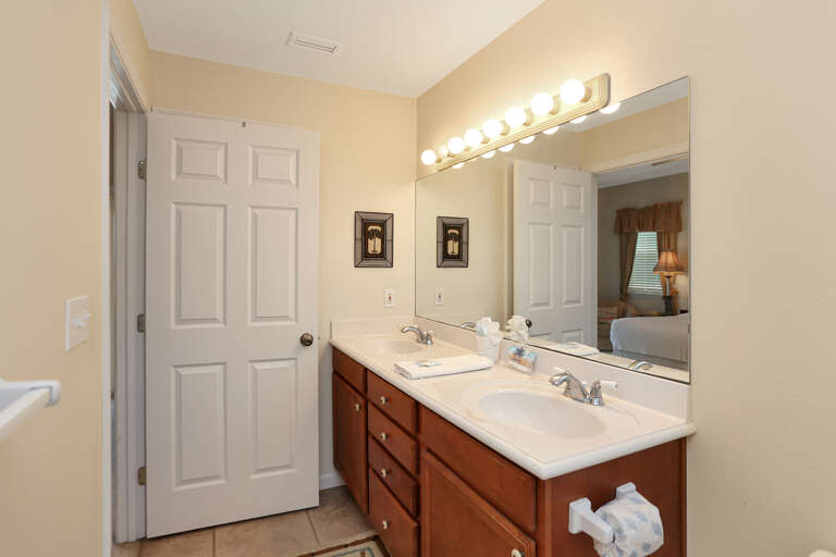 Bedroom 1 - Master Bath