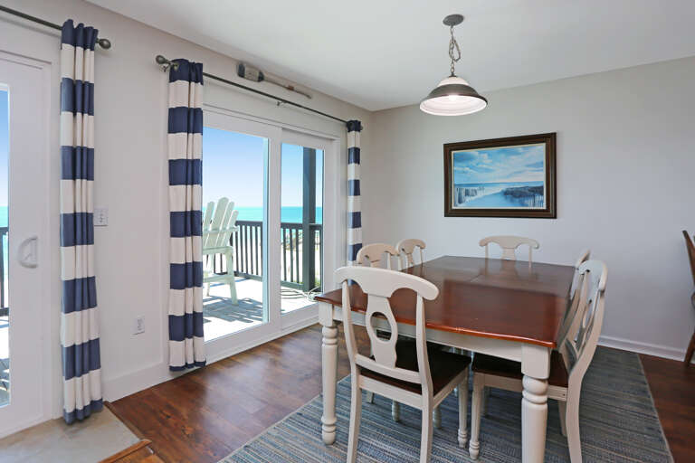 Gulf Front Dining Area Gulf Front Dining Area