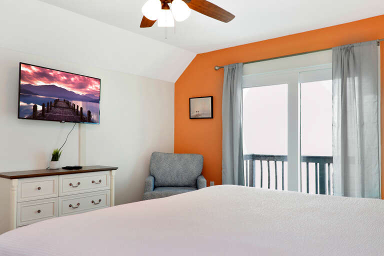 Bedroom 4 - TV and Deck