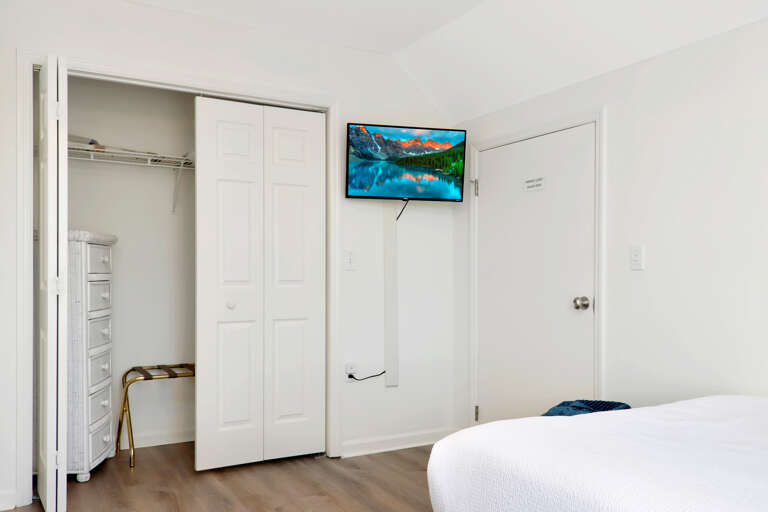 Bedroom 3 with TV