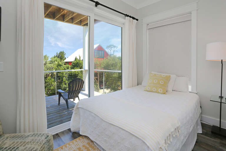 Bedroom 1 - Gulf Front with View