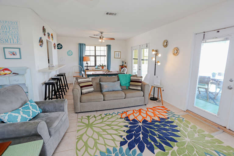 Living Room & Dining Area