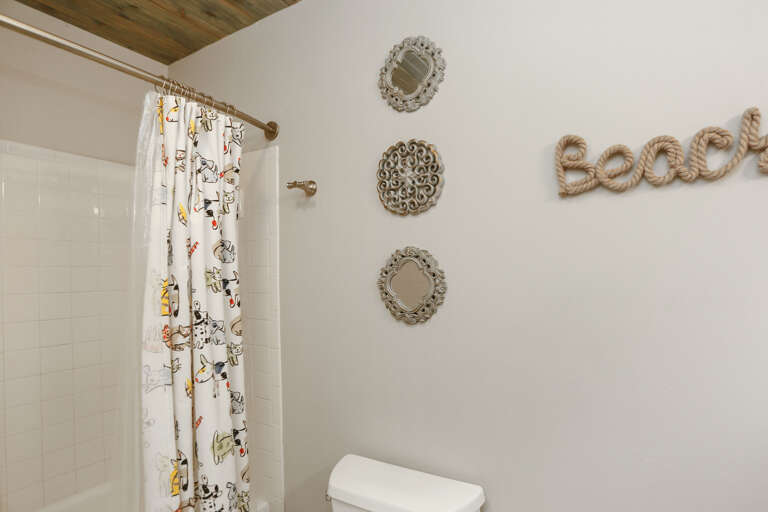 Full Bath - Shower Full Bath - Shower