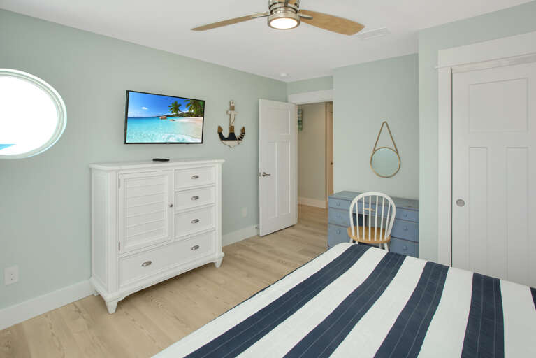 Bedroom 2 with TV