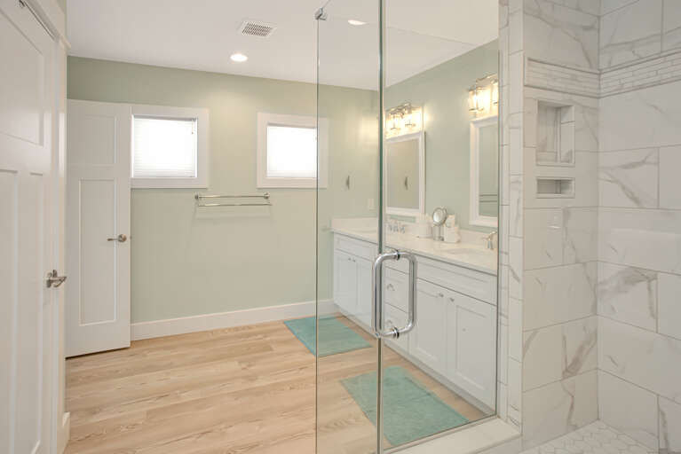 Bedroom 4 - Master Bath & Shower