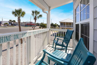 Roadside Deck