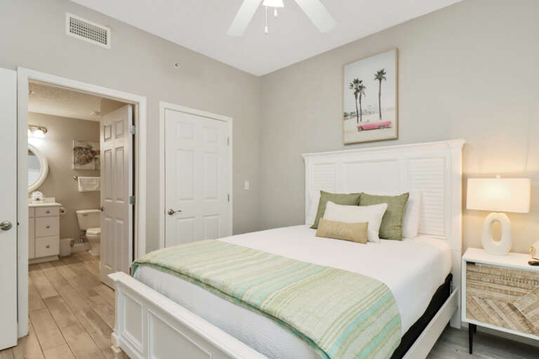 Bedroom 2 with Full Bath Access Bedroom 2 with Full Bath Access