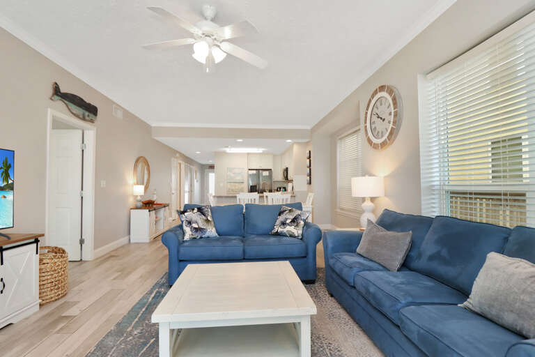 Living Area Living Area