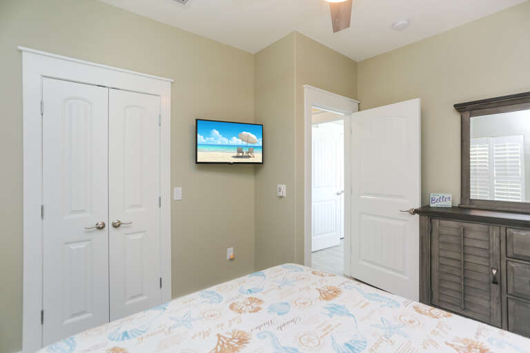 Bedroom 2 with TV Bedroom 2 with TV