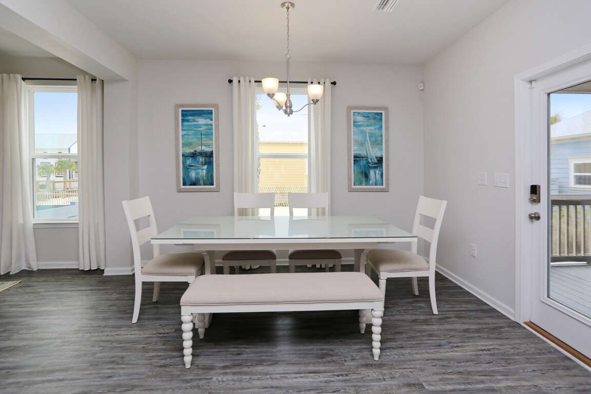 The Sandpiper 3 Bedroom Beachfront Home in St Joe Beach, FL Sleeps 6