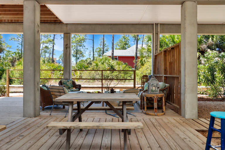 Outdoor Dining and Lounging Area