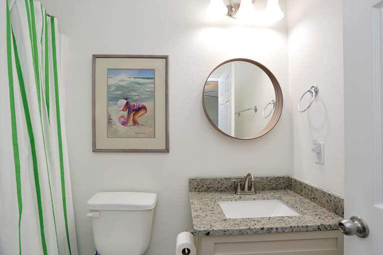Bedroom 3 - Full Bath
