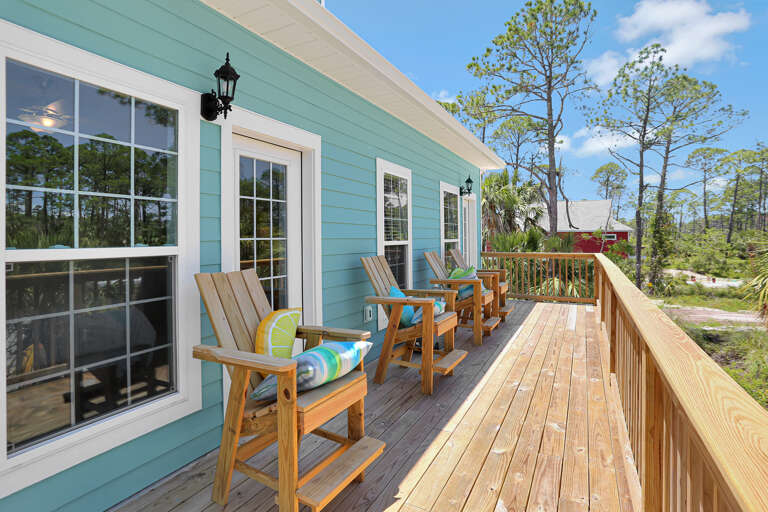 Roadside Deck