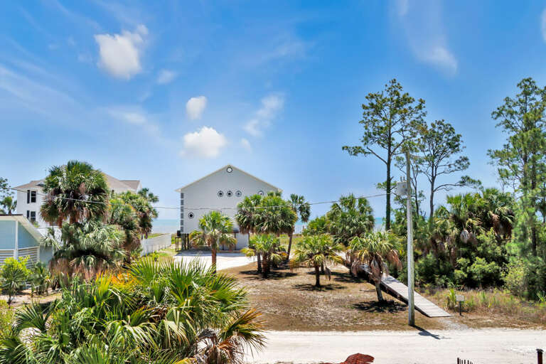First Floor Deck - Beach View