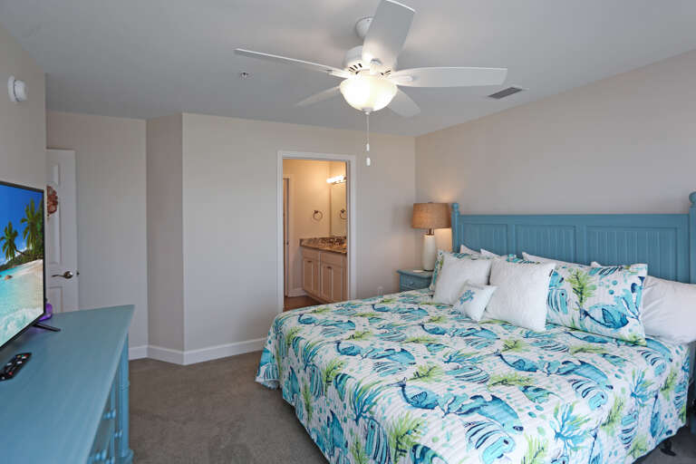 Bedroom 3 with Master Bath Bedroom 3 with Master Bath