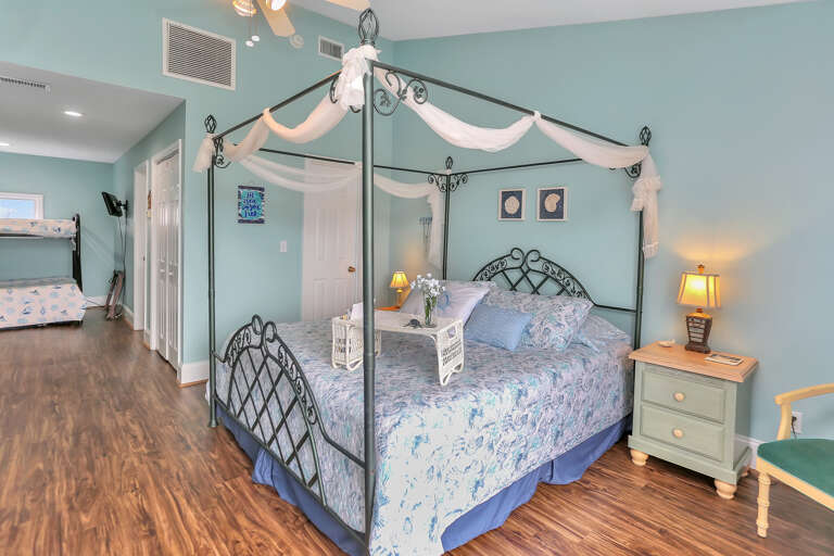 Bedroom 2 with Additional Sleeping