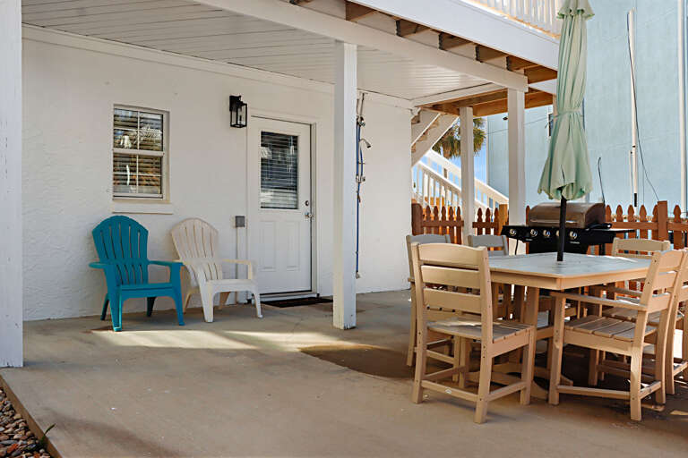Canal Front Patio with Grill and Shower
