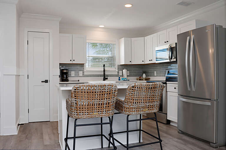 Kitchen Island with Bar Seating