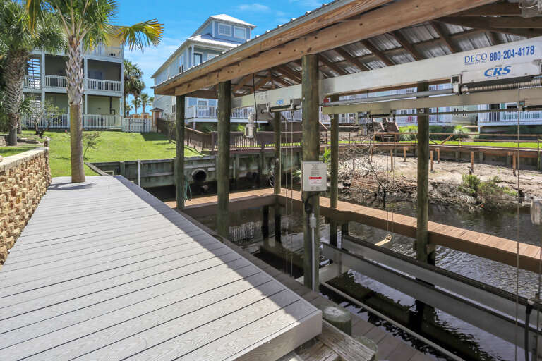 Nice Deck Around Slip