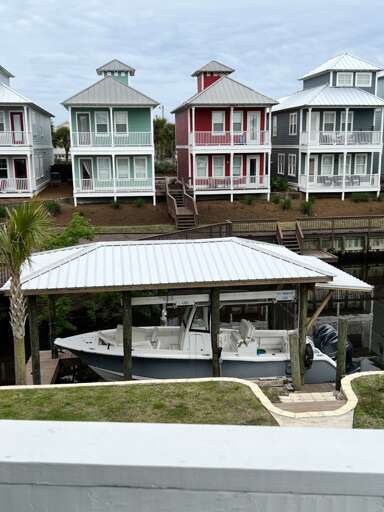 Up To 27ft Boat Dock