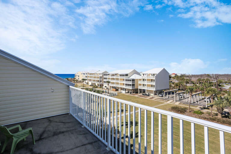 Living Room - Gulf View Deck