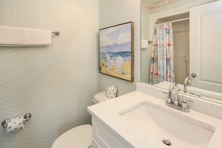 Bedroom 2 - Full Bath