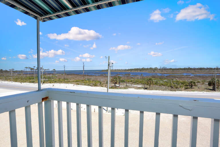 Bedroom 3 - Bay View Deck
