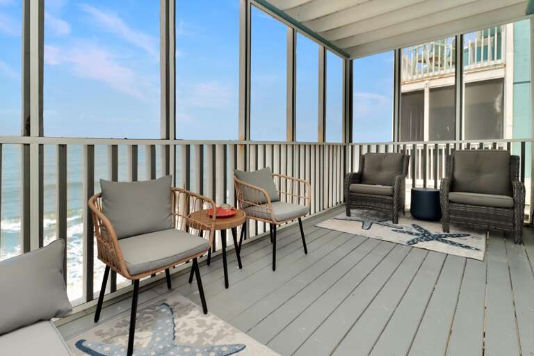 Beachfront Screened Deck