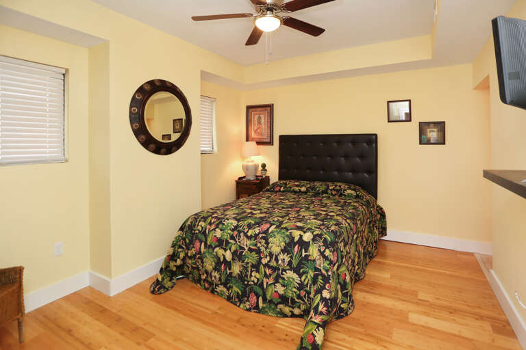 Bedroom 1 - Master Bedroom Bedroom 1 - Master Bedroom