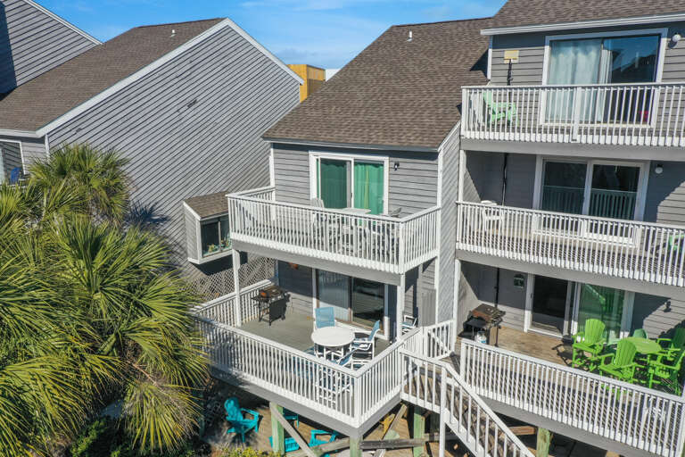 Large Gulf View Deck