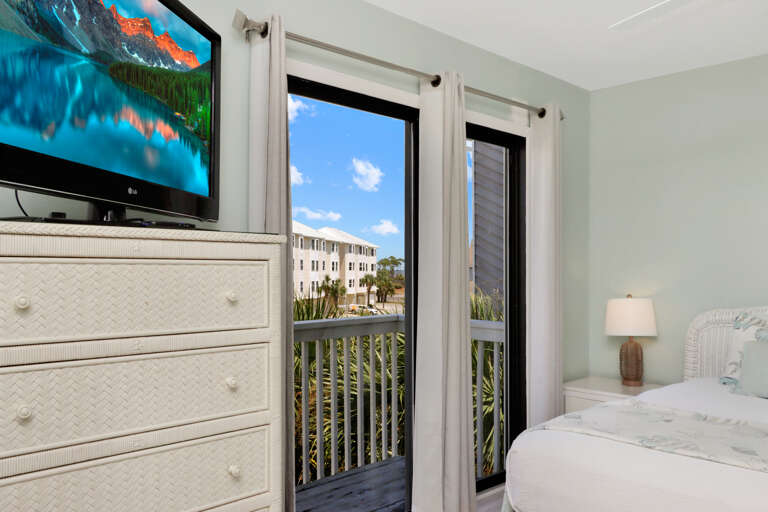 Bedroom 2 - TV