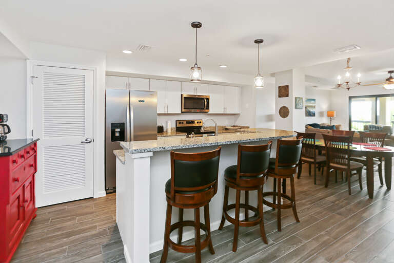 Kitchen with Bar Seating Kitchen with Bar Seating
