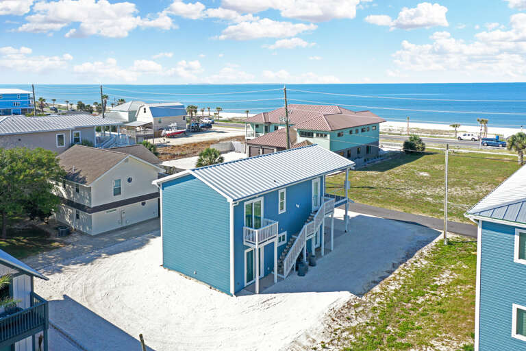 Sunny Beach - Side Entrance