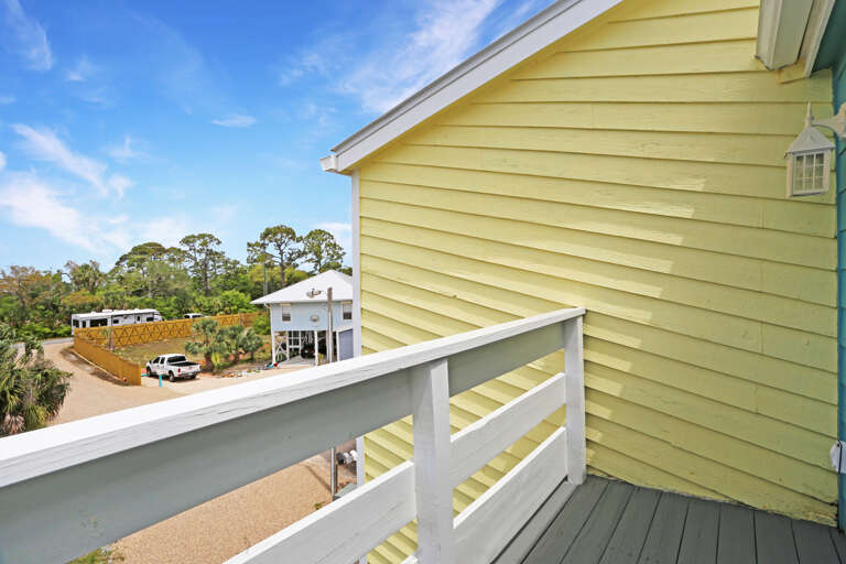 Bedroom 1 - Roadside Deck Bedroom 1 - Roadside Deck