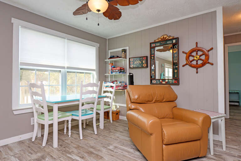 Additional Dining Space