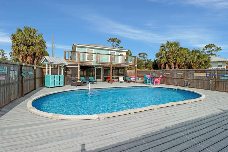 Castaway Stunning 4 Bedroom Vacation Rental in Indian Pass, FL