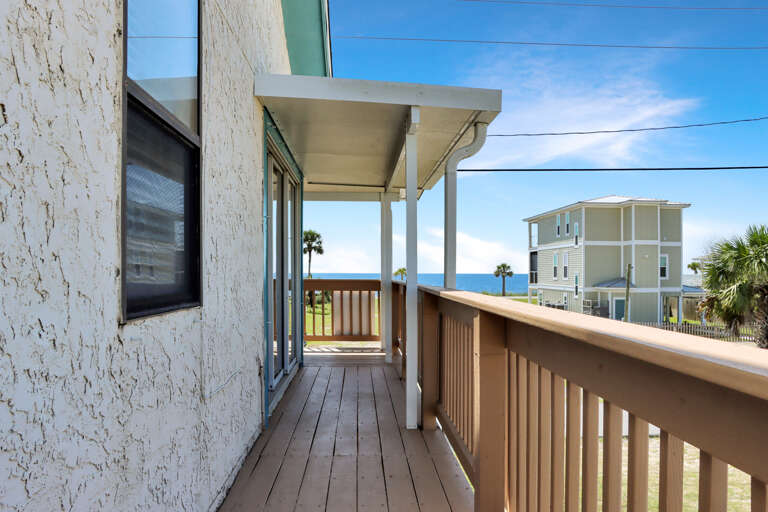 Side Deck View