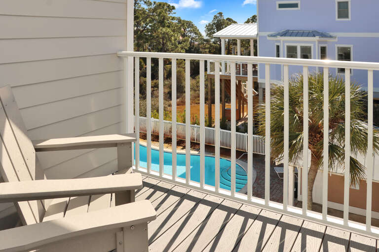Amazing Views of Swimming Pool