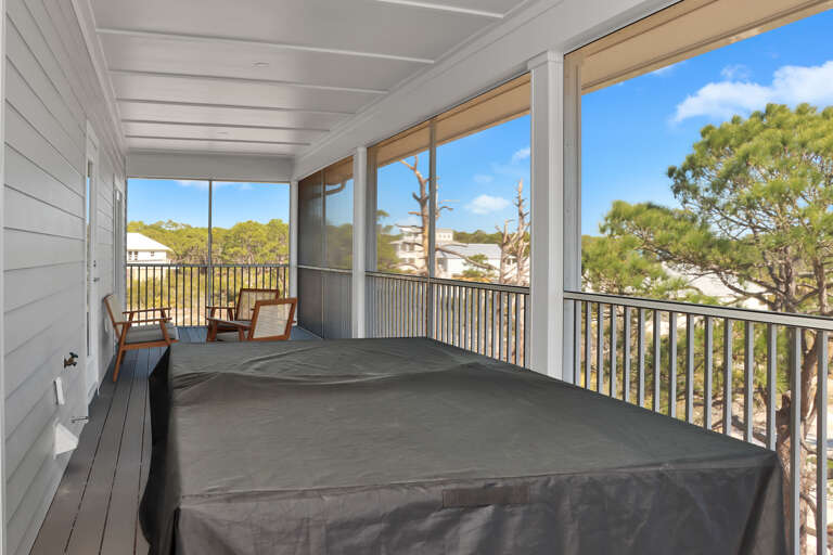 Top Floor Screened Deck with Ping Pong Table