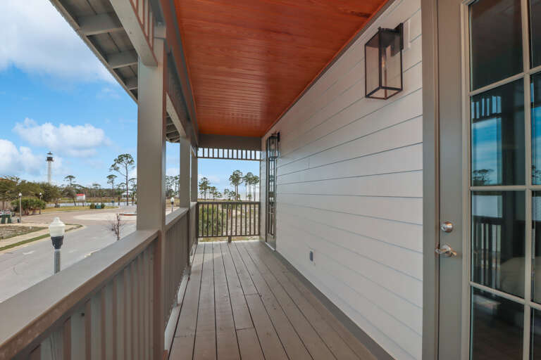 Upstairs Covered Deck