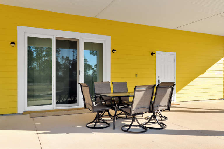 Ground Floor Entrance into Dolphin Daze Hideaway