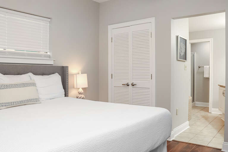 Bedroom 2 with Master Bath Bedroom 2 with Master Bath