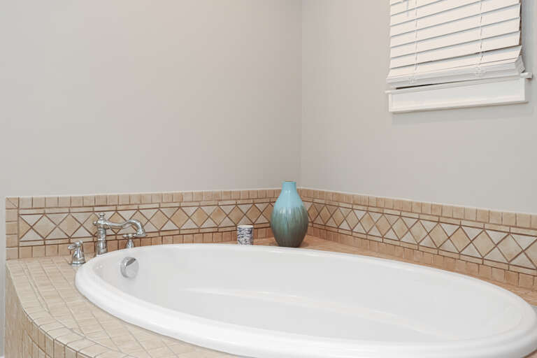 Bedroom 2 - Master Bath Tub